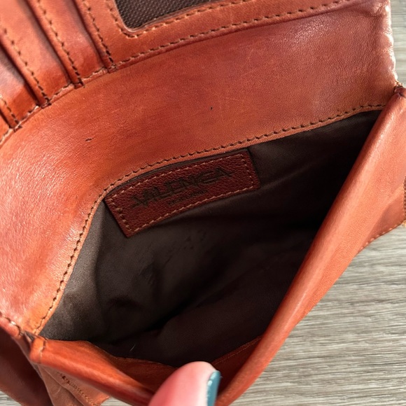Vilenca Holland Wallet/Wristlet - Picture 5 of 16
